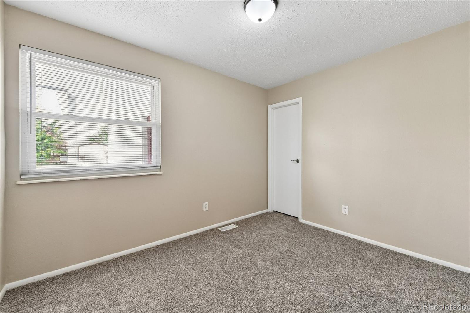MLS Image #16 for 3968 s truckee street,aurora, Colorado