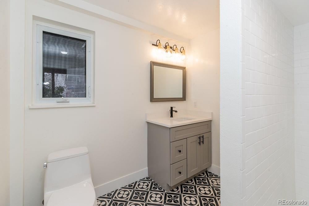 MLS Image #18 for 2308 s lima street,aurora, Colorado