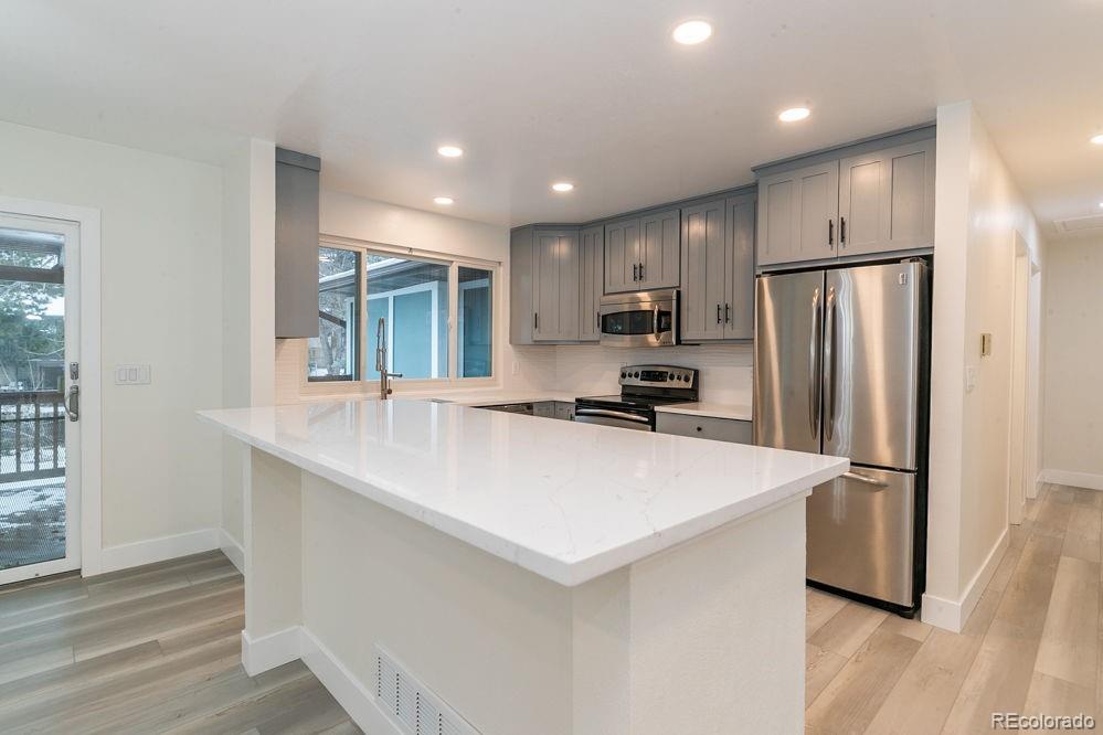 MLS Image #4 for 2308 s lima street,aurora, Colorado