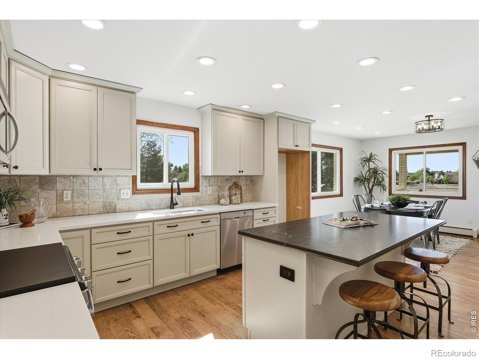 MLS Image #12 for 13501  lowell boulevard,broomfield, Colorado