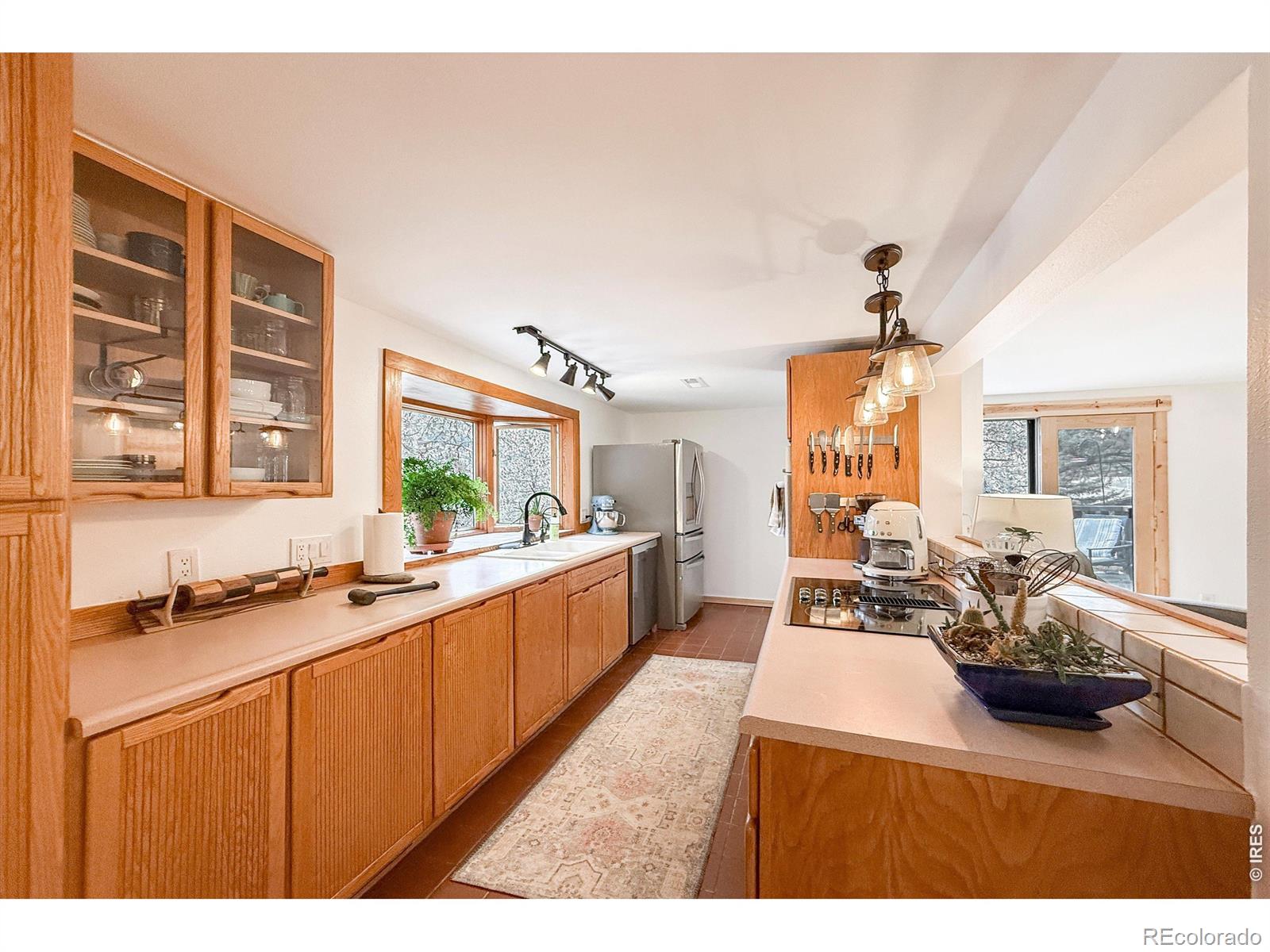 MLS Image #10 for 34  cedar drive,lyons, Colorado