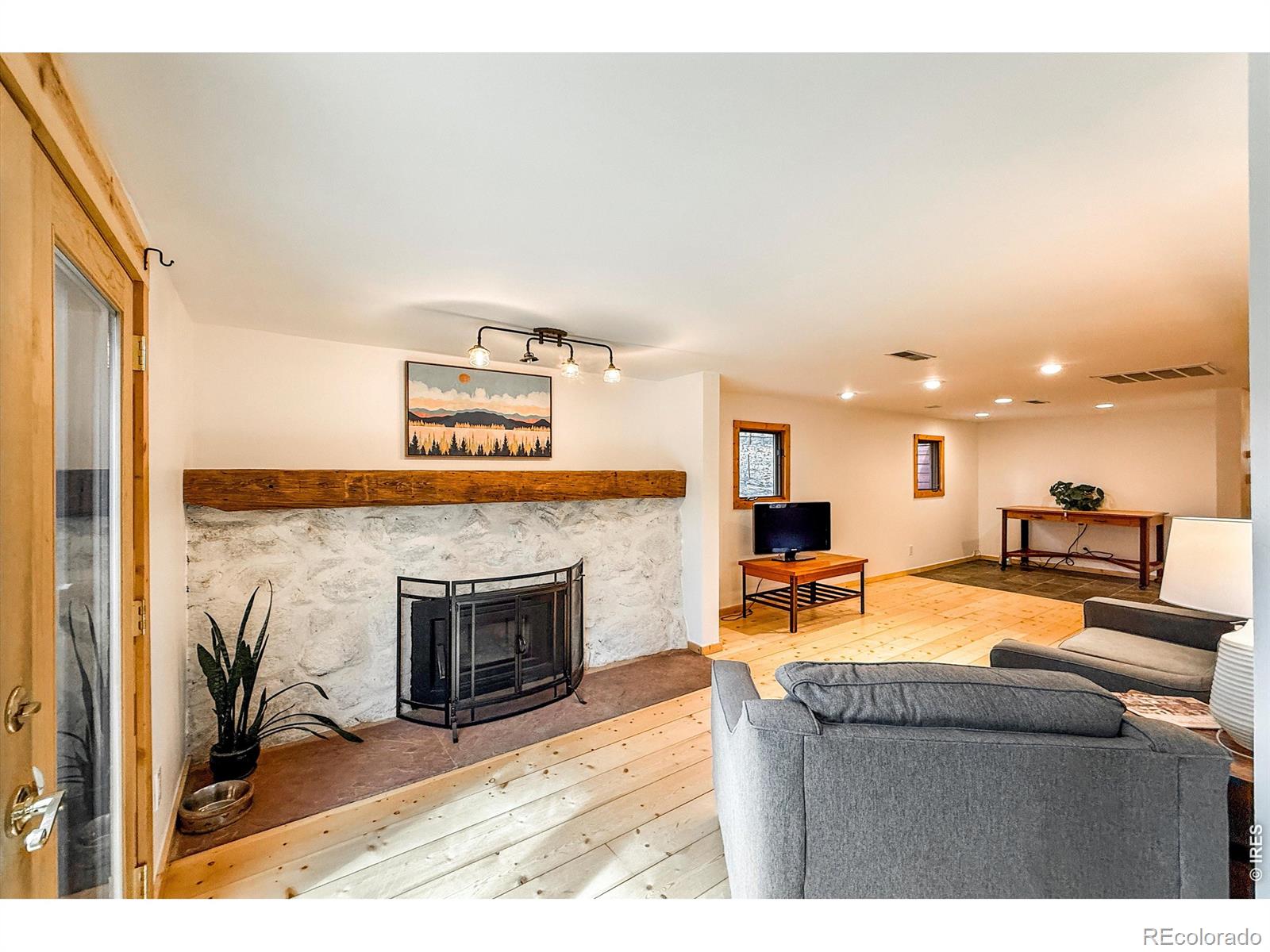 MLS Image #14 for 34  cedar drive,lyons, Colorado