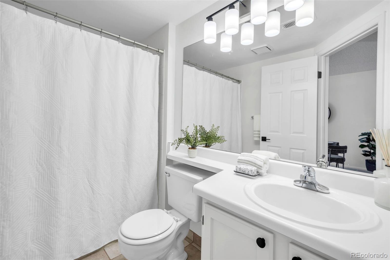 MLS Image #19 for 7411  spy glass court,boulder, Colorado