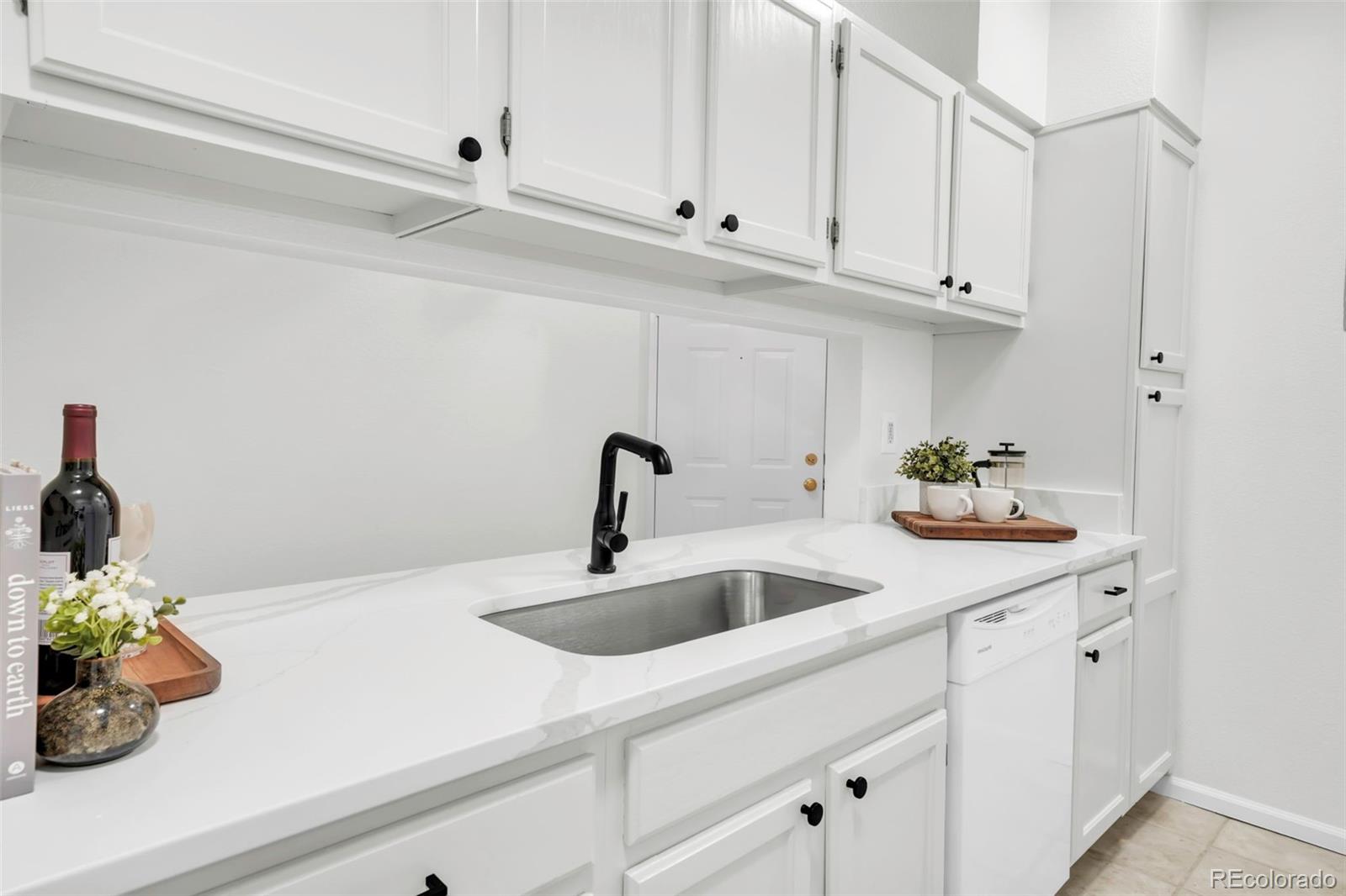 MLS Image #2 for 7411  spy glass court,boulder, Colorado