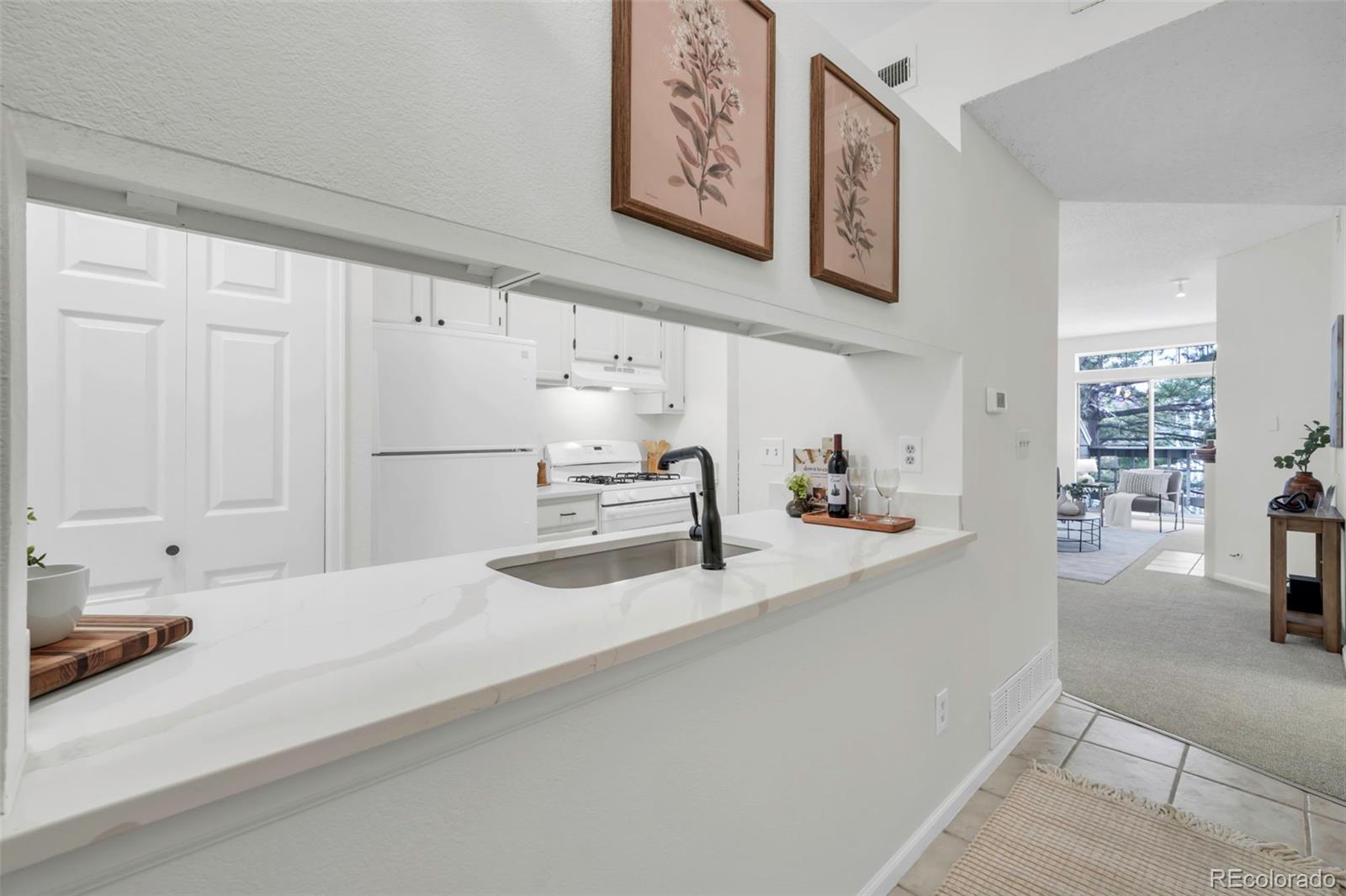 MLS Image #3 for 7411  spy glass court,boulder, Colorado