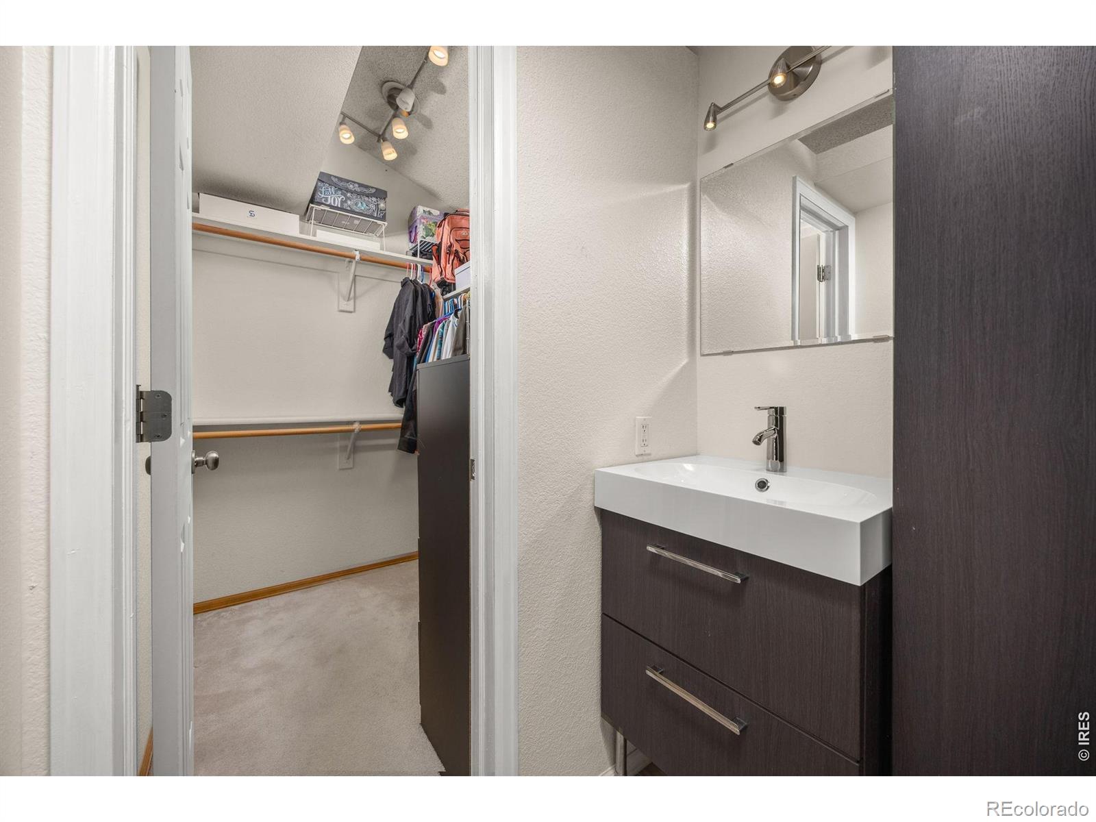 MLS Image #11 for 387  oak lane,broomfield, Colorado