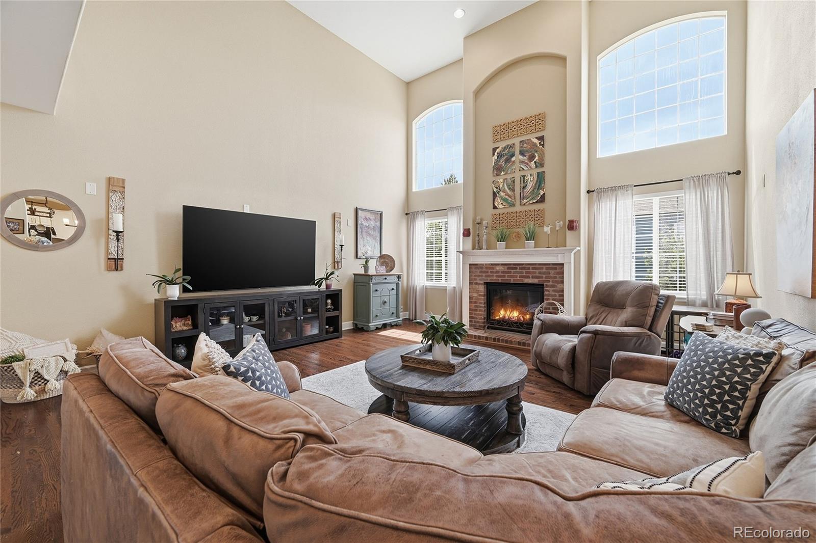 MLS Image #13 for 5984 e monument drive,castle rock, Colorado