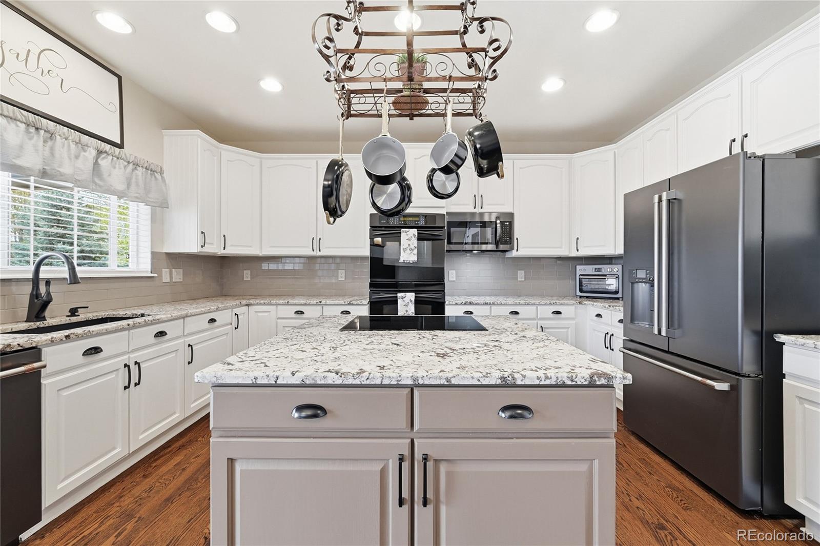 MLS Image #18 for 5984 e monument drive,castle rock, Colorado