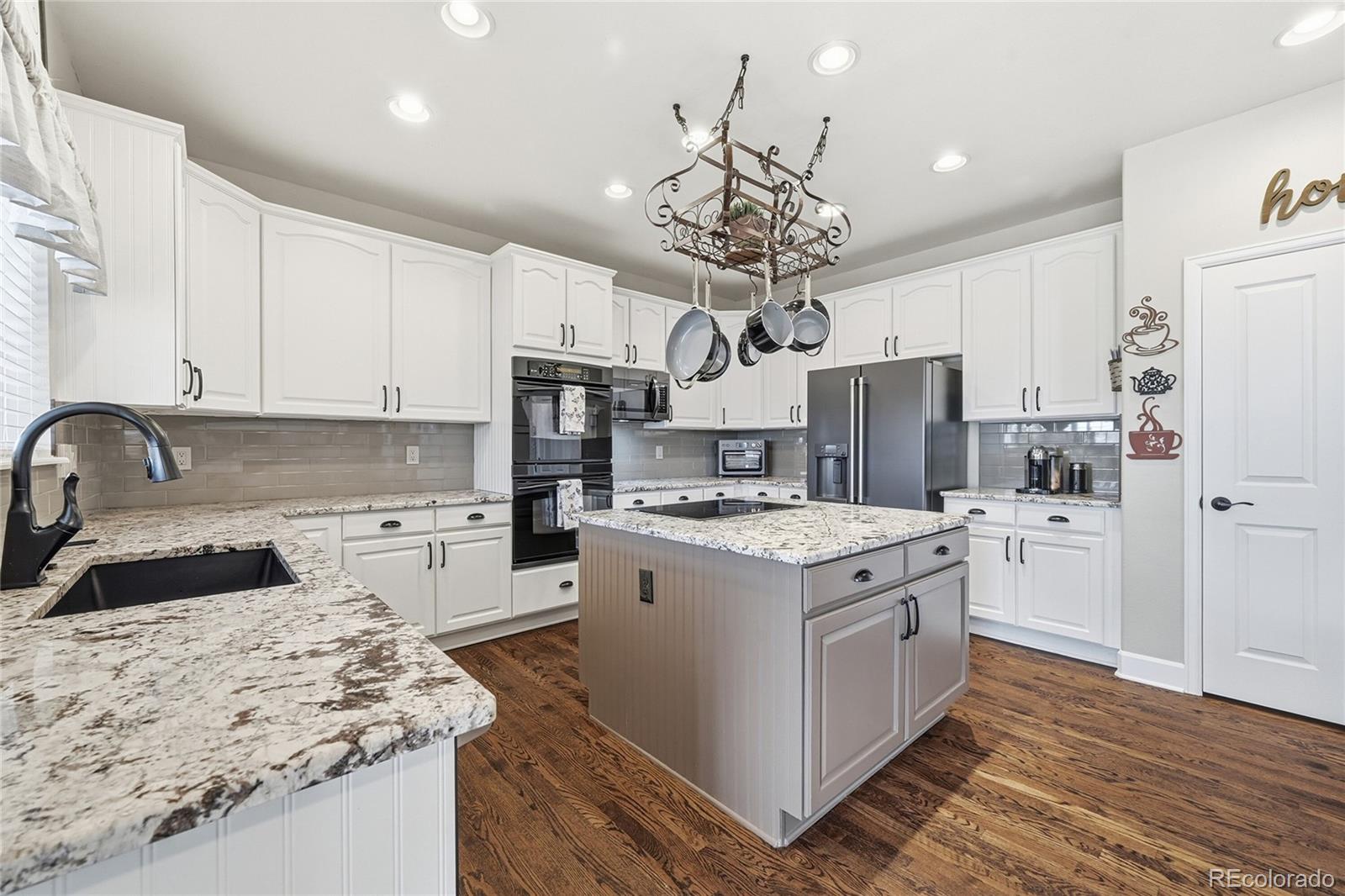 MLS Image #21 for 5984 e monument drive,castle rock, Colorado