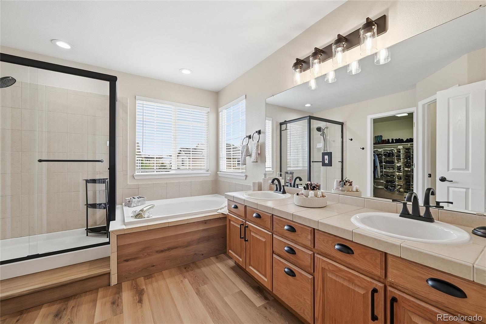 MLS Image #28 for 5984 e monument drive,castle rock, Colorado