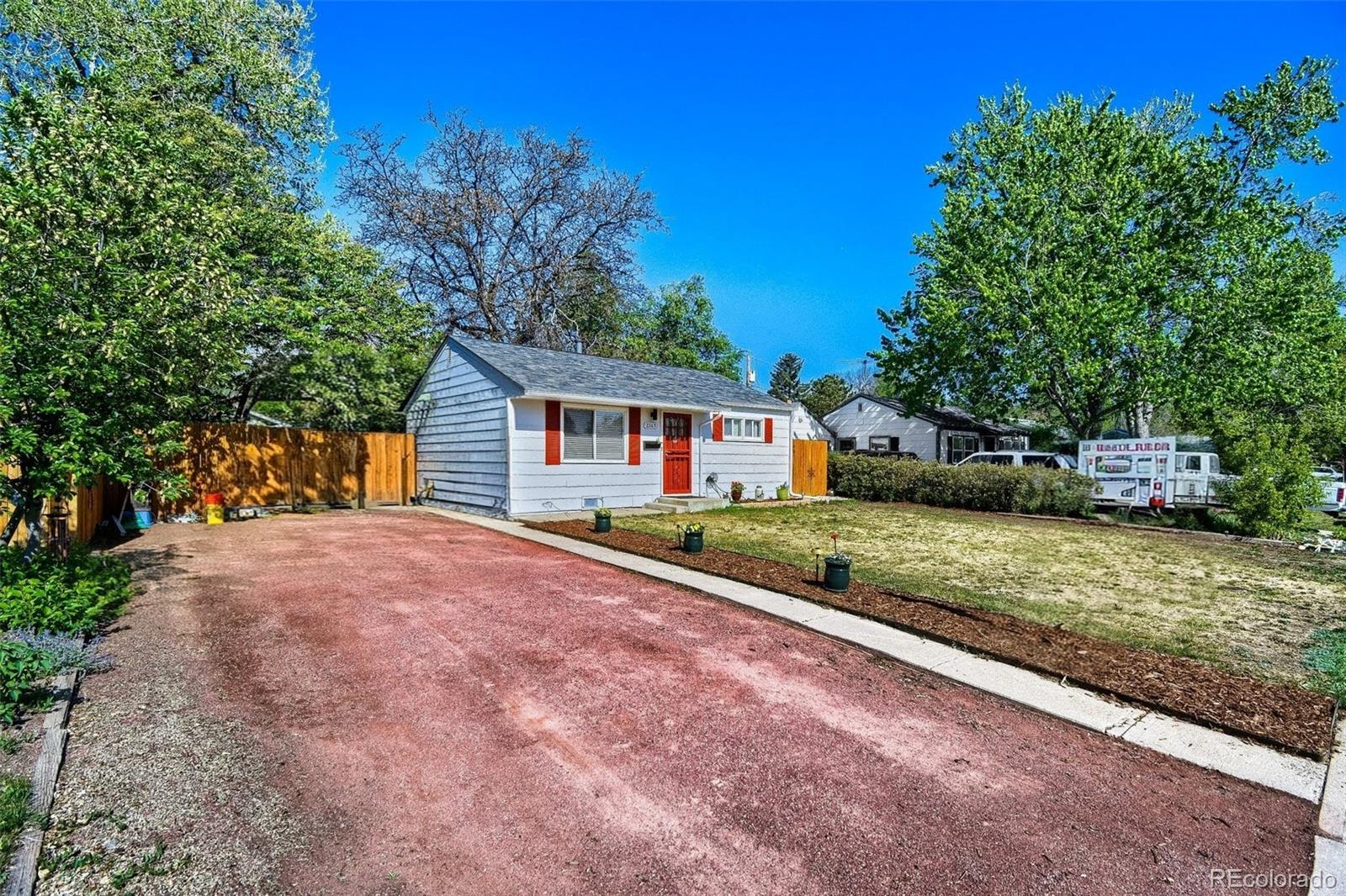 MLS Image #23 for 2365 s julian street,denver, Colorado