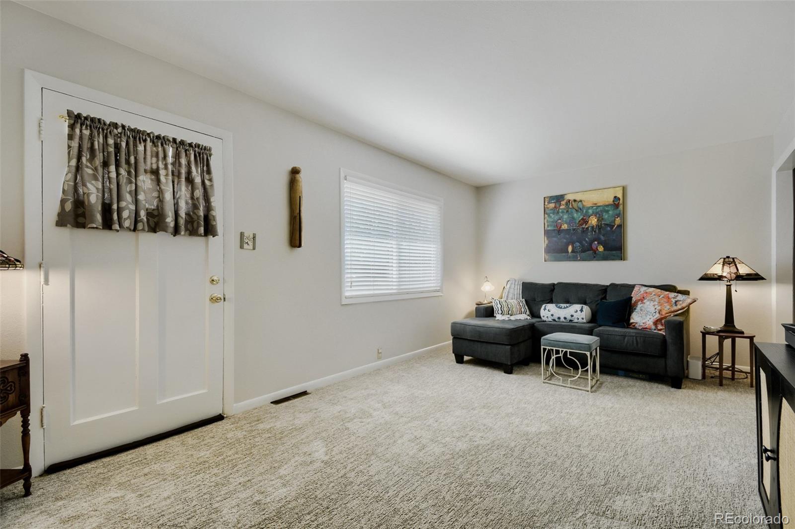 MLS Image #3 for 2365 s julian street,denver, Colorado