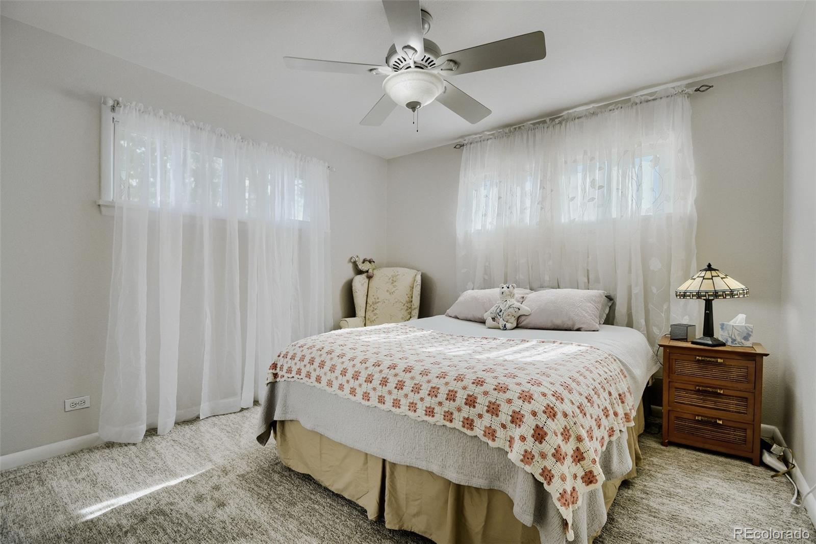 MLS Image #6 for 2365 s julian street,denver, Colorado