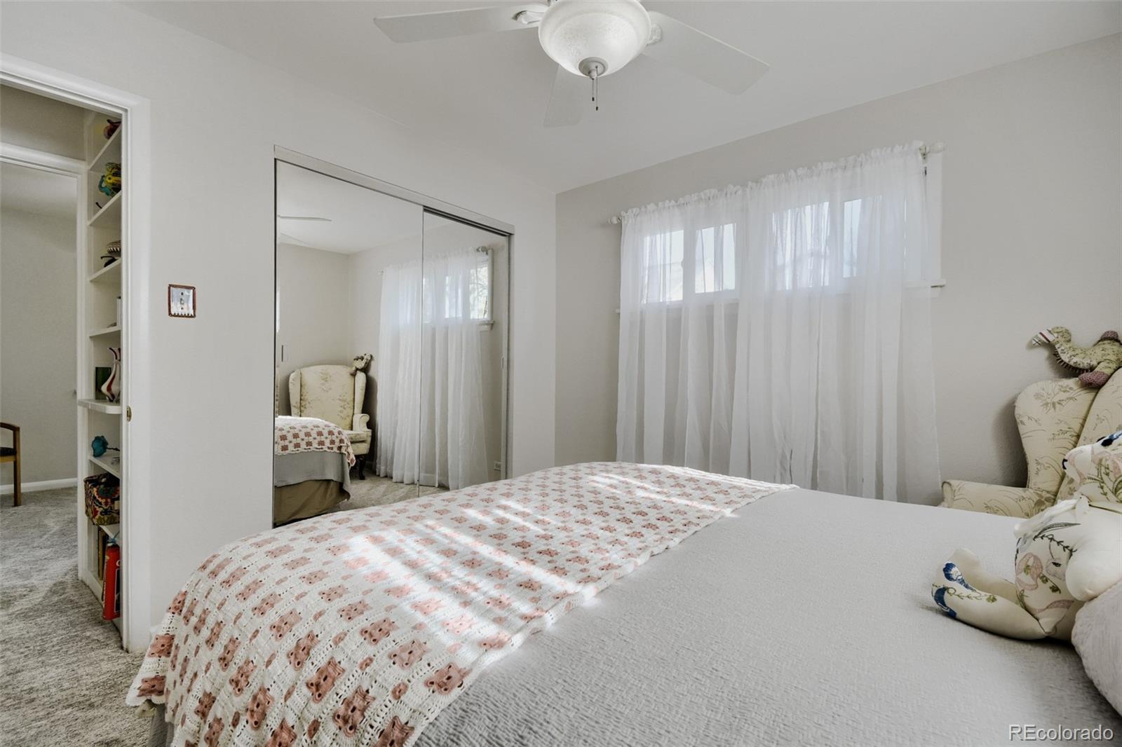 MLS Image #7 for 2365 s julian street,denver, Colorado