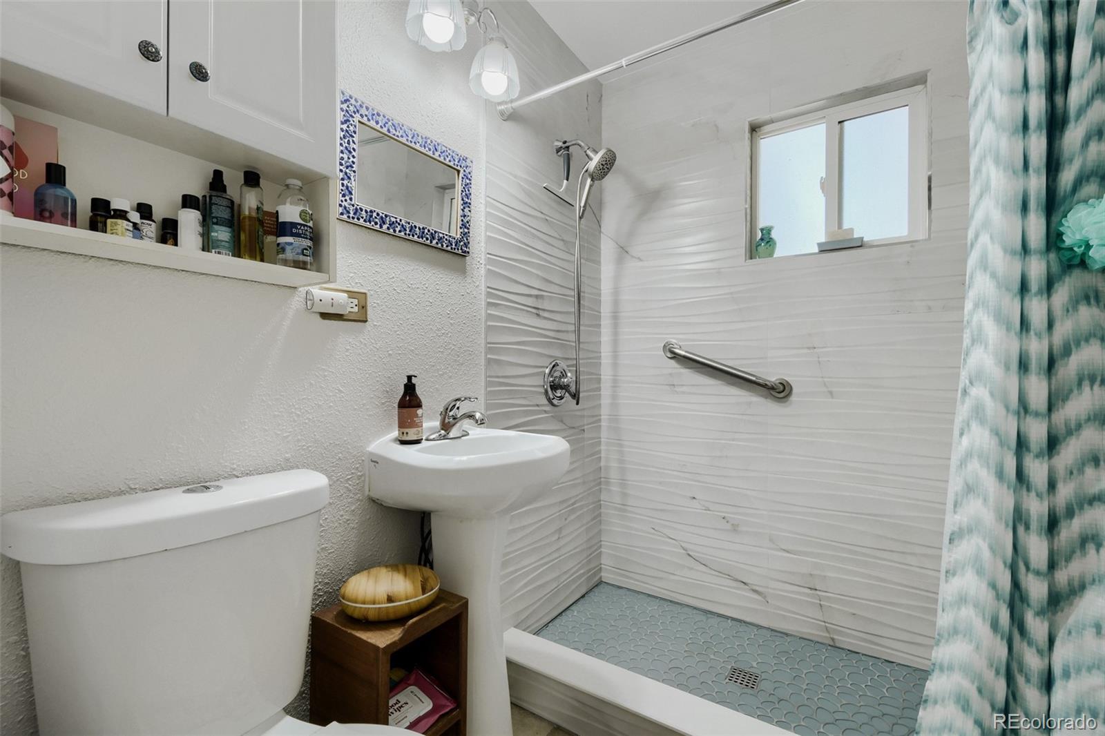 MLS Image #8 for 2365 s julian street,denver, Colorado