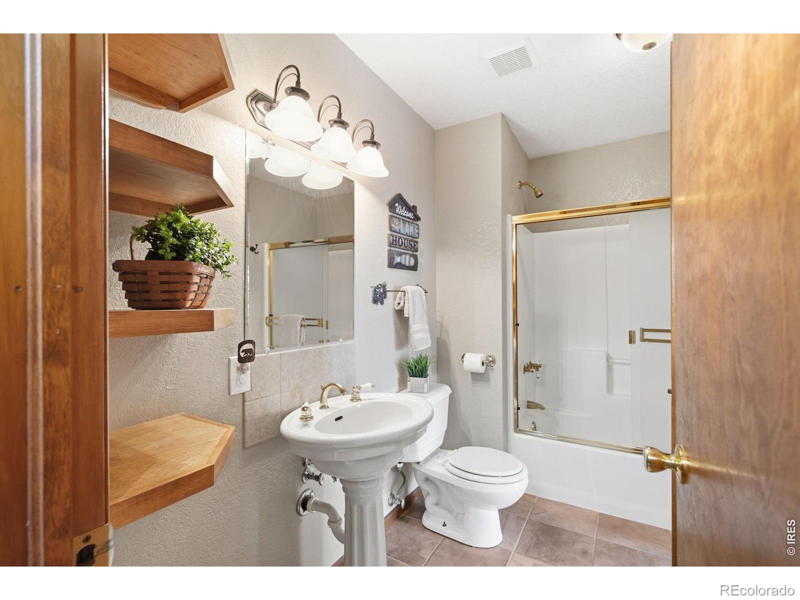MLS Image #30 for 4000  fawn trail,loveland, Colorado