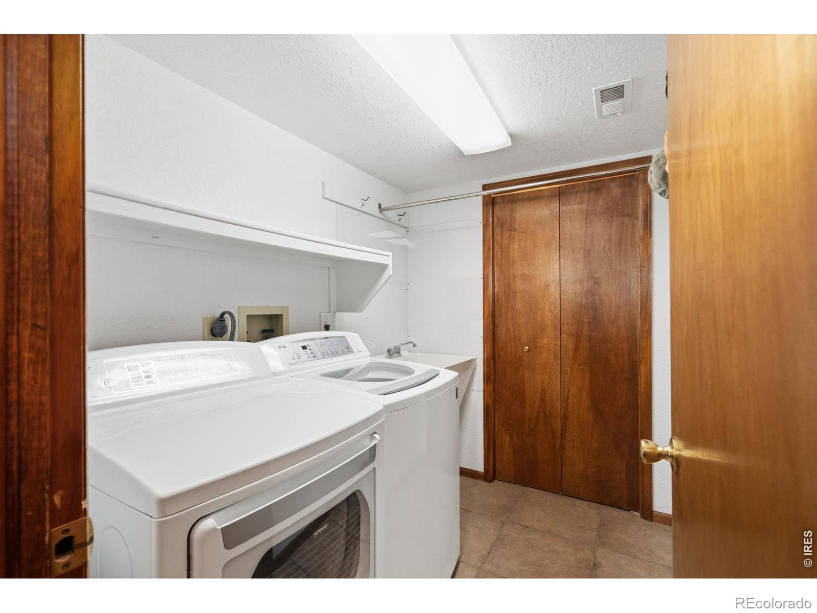 MLS Image #37 for 4000  fawn trail,loveland, Colorado