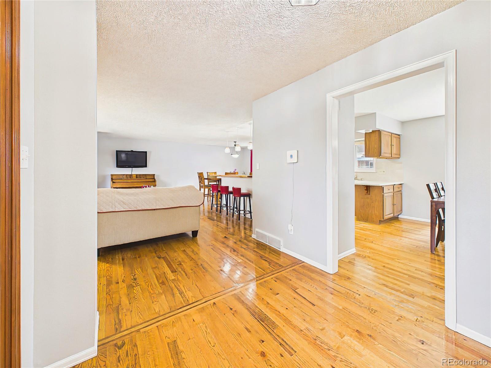 MLS Image #2 for 6417  dewsbury drive,colorado springs, Colorado