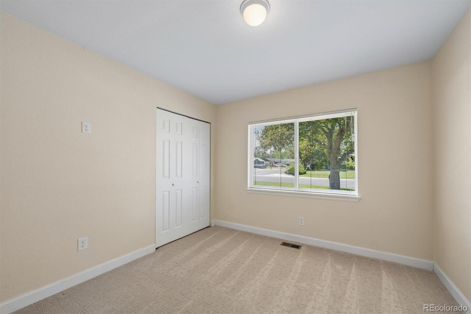 MLS Image #13 for 2876 s elm street,denver, Colorado