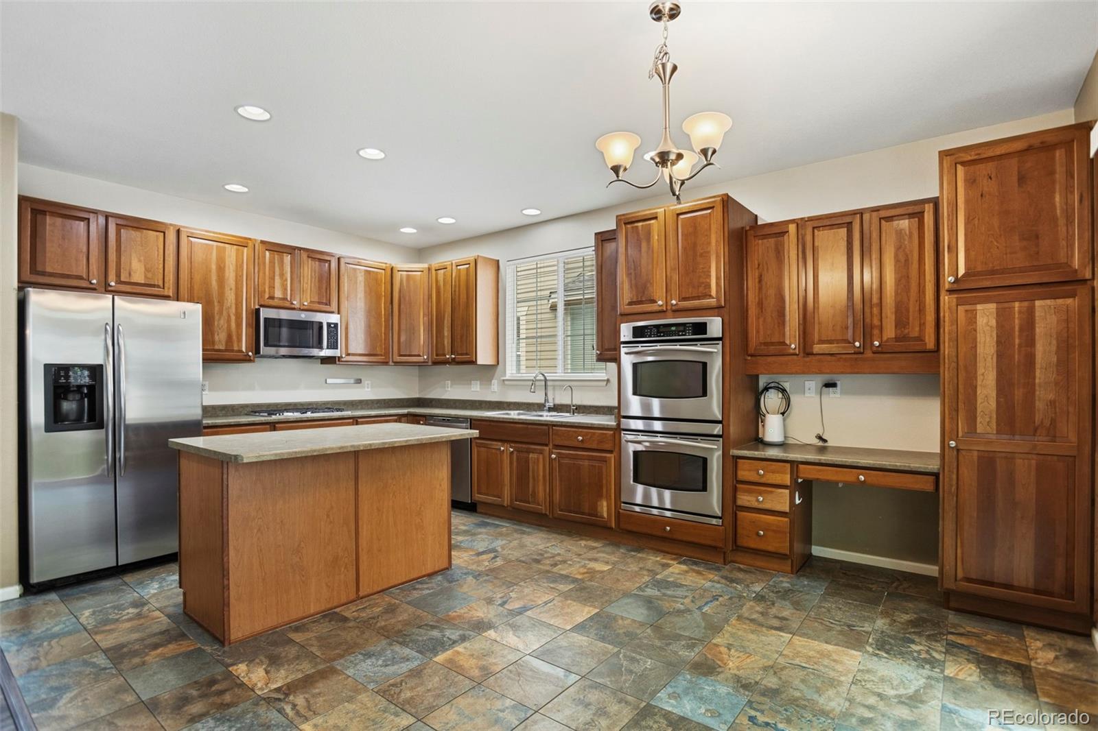 MLS Image #10 for 8404  snaffle bit court,littleton, Colorado