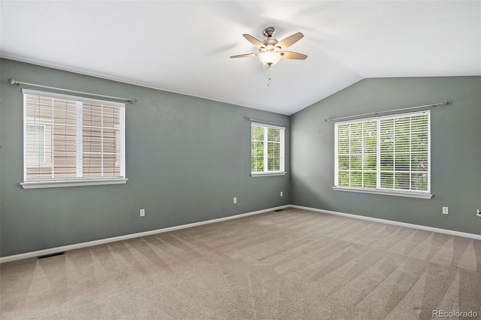 MLS Image #16 for 8404  snaffle bit court,littleton, Colorado