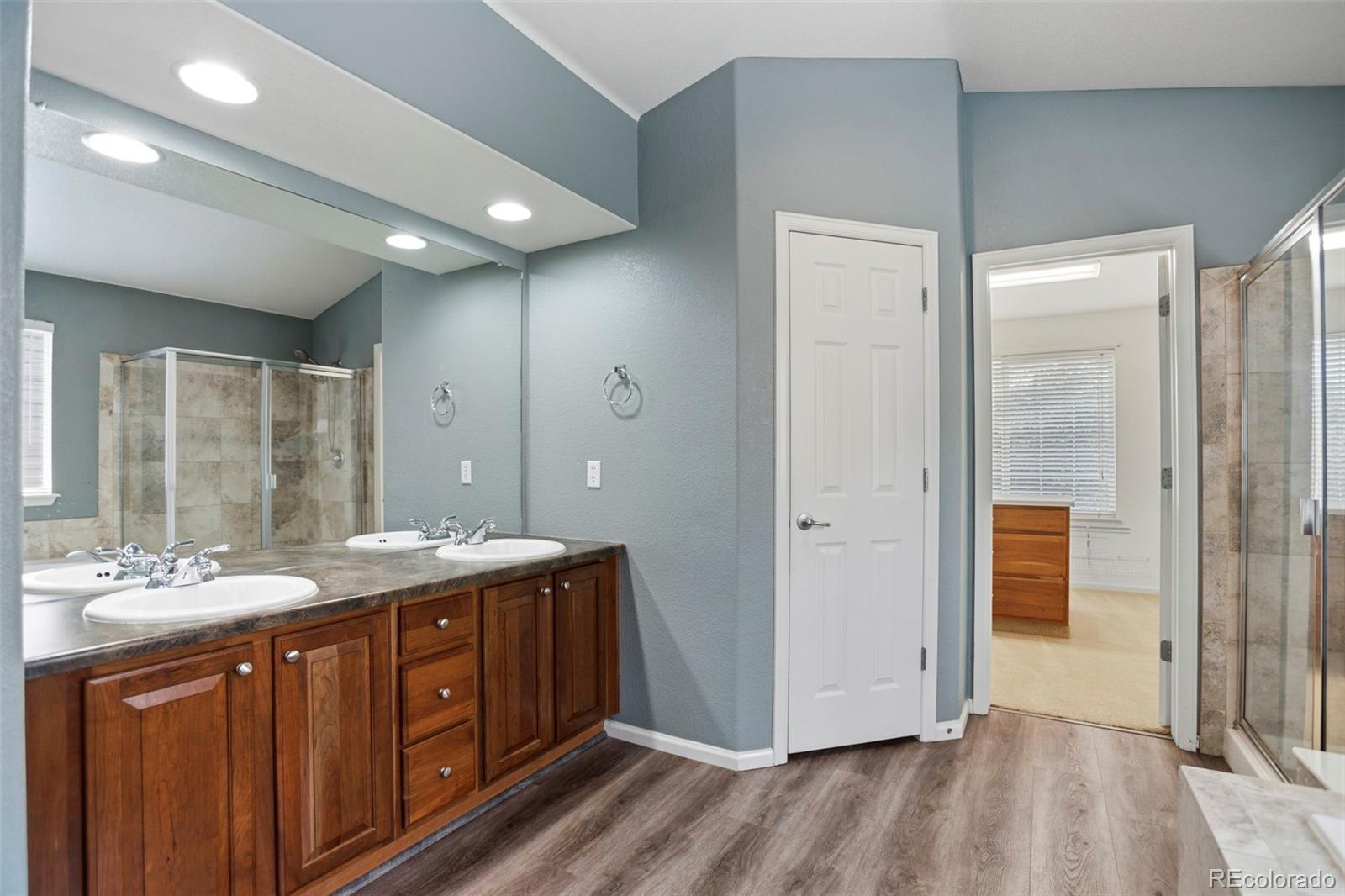 MLS Image #19 for 8404  snaffle bit court,littleton, Colorado