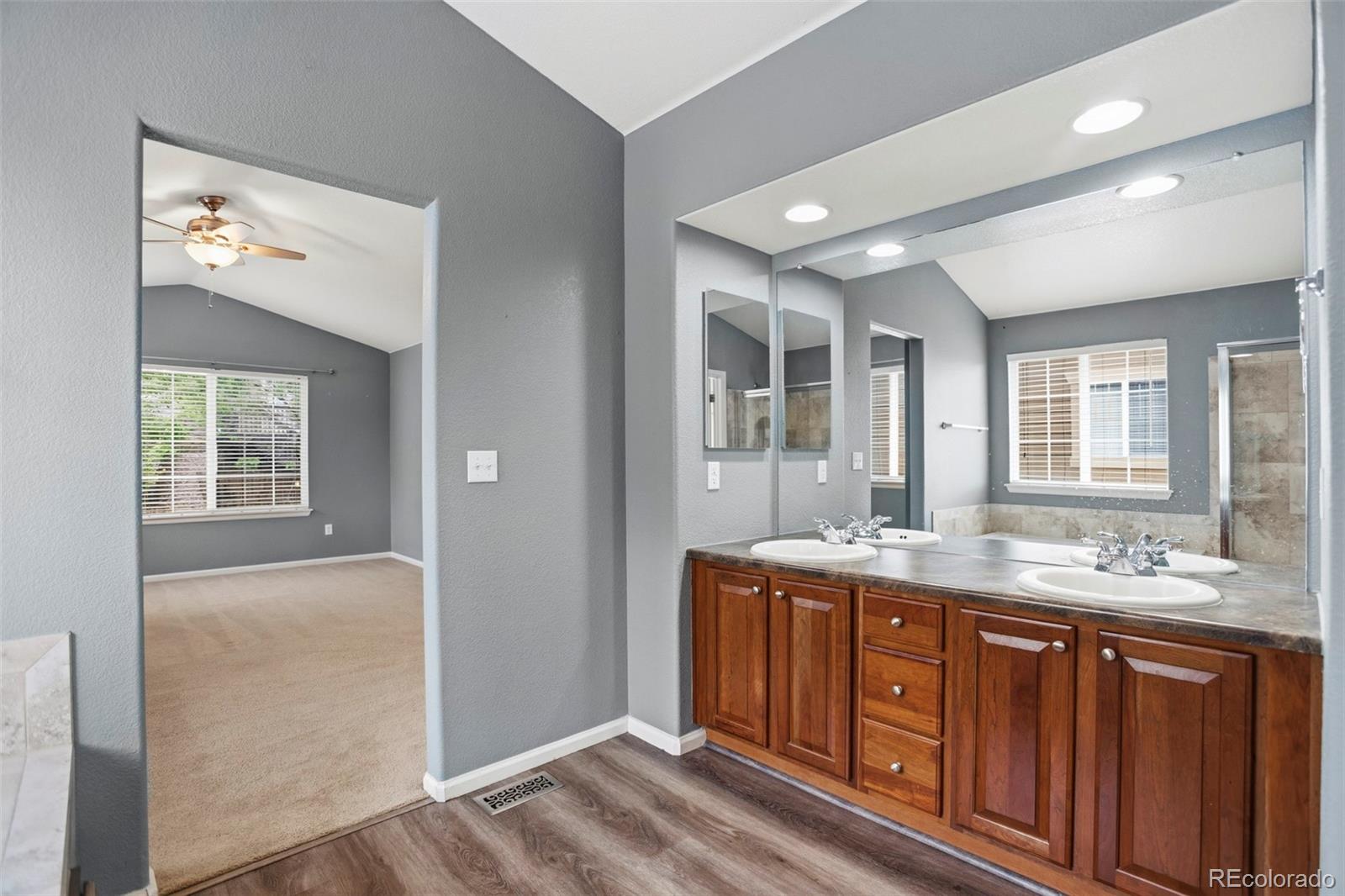 MLS Image #20 for 8404  snaffle bit court,littleton, Colorado
