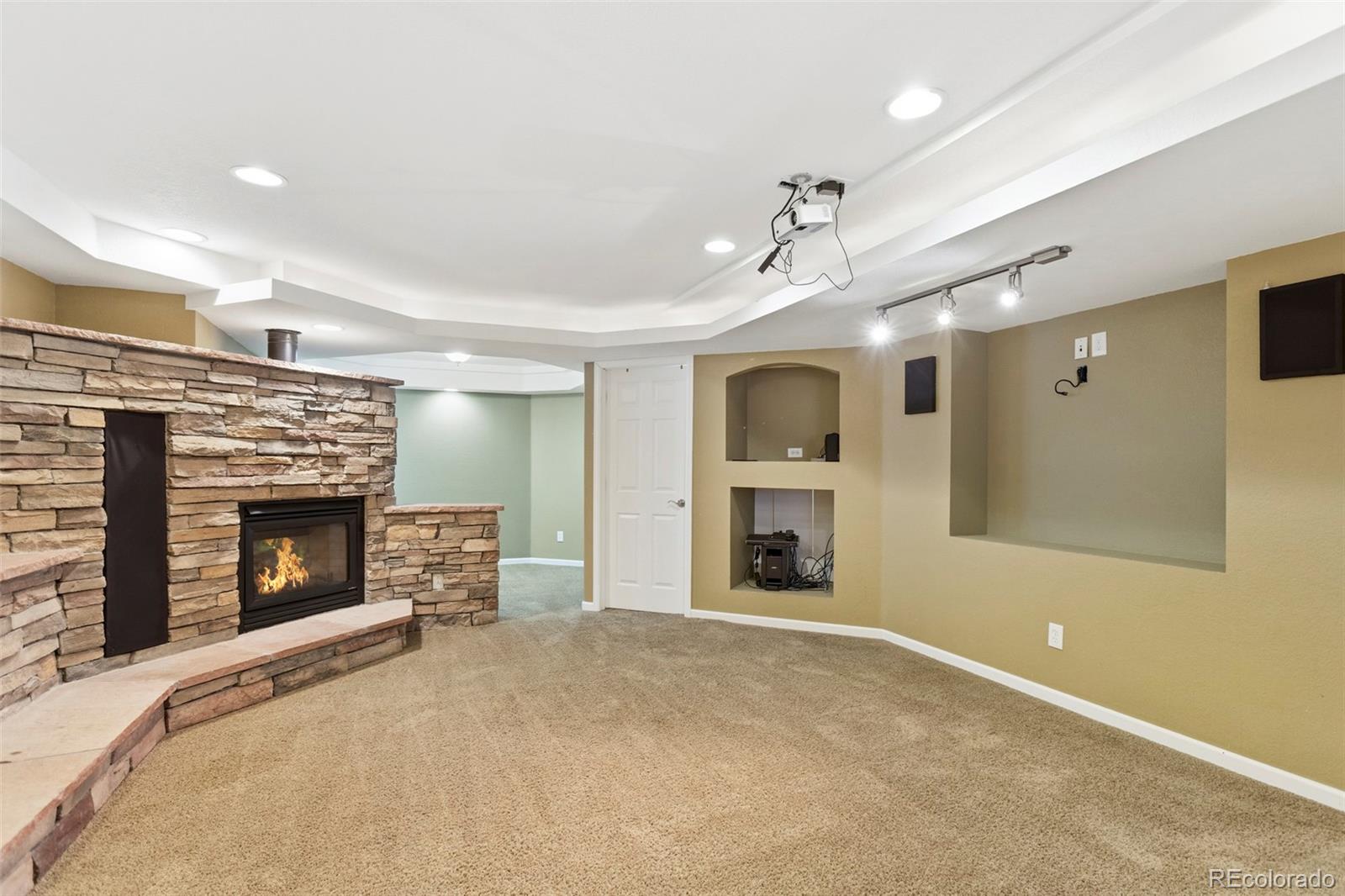 MLS Image #32 for 8404  snaffle bit court,littleton, Colorado