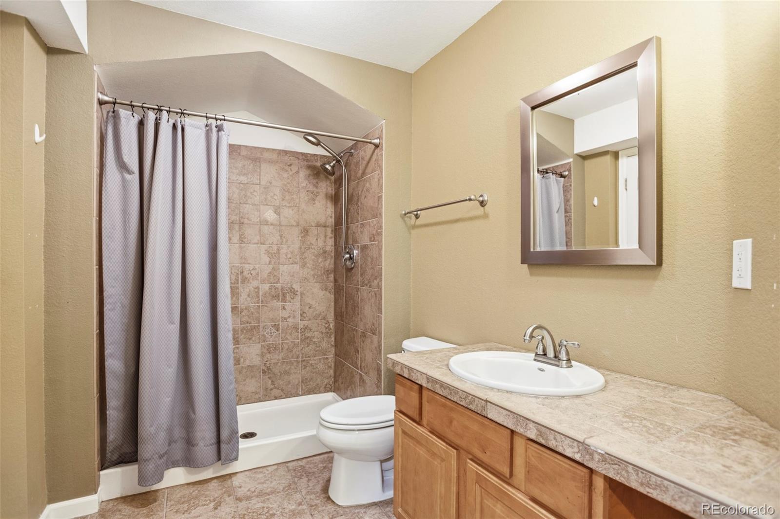 MLS Image #38 for 8404  snaffle bit court,littleton, Colorado