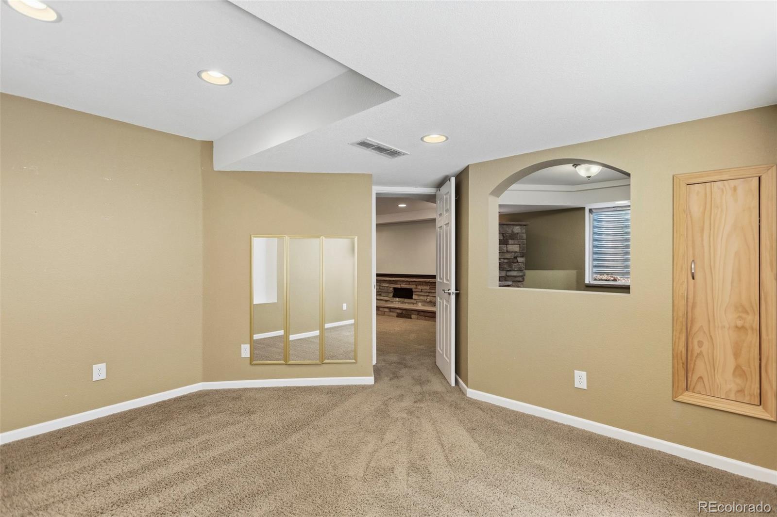 MLS Image #39 for 8404  snaffle bit court,littleton, Colorado