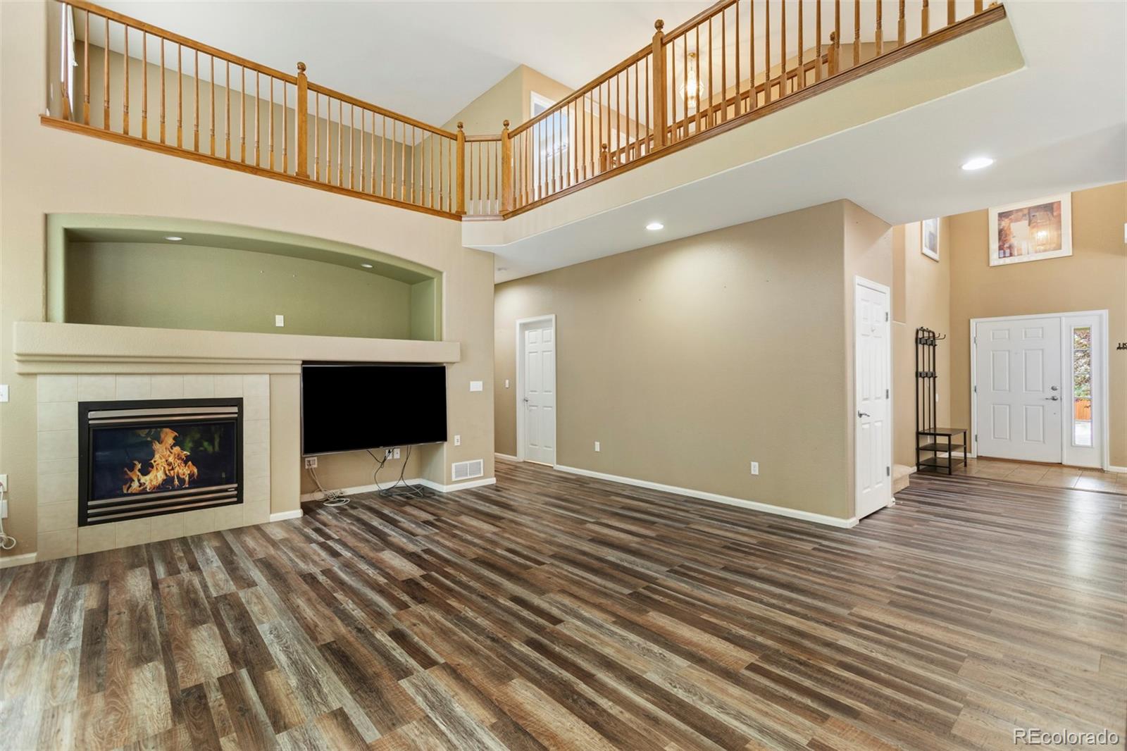 MLS Image #5 for 8404  snaffle bit court,littleton, Colorado