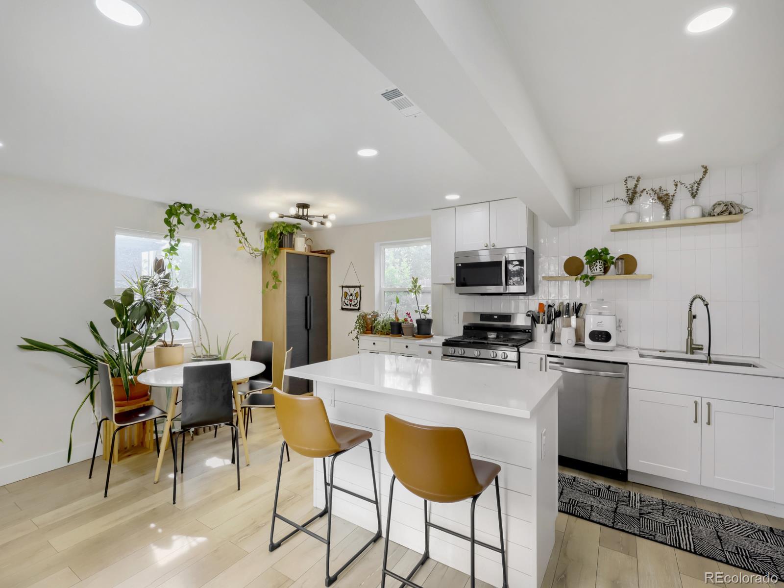 MLS Image #11 for 3536 n harrison street,denver, Colorado