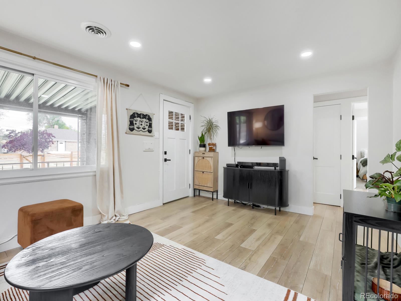 MLS Image #5 for 3536 n harrison street,denver, Colorado