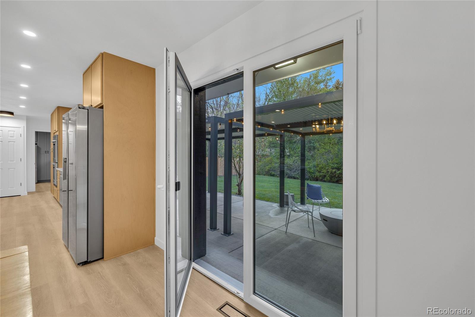 MLS Image #16 for 3651 s grape street,denver, Colorado