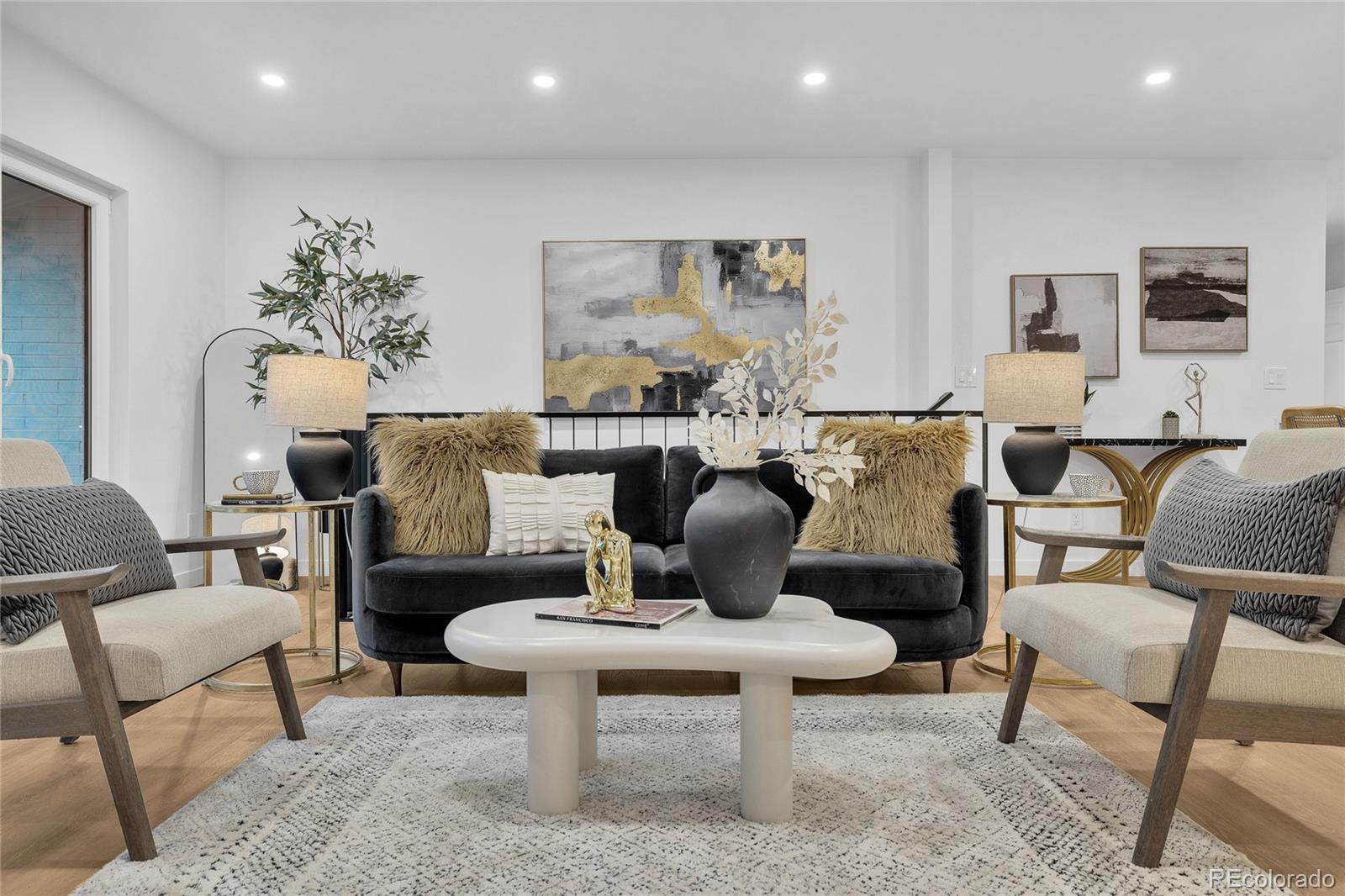 MLS Image #4 for 3651 s grape street,denver, Colorado
