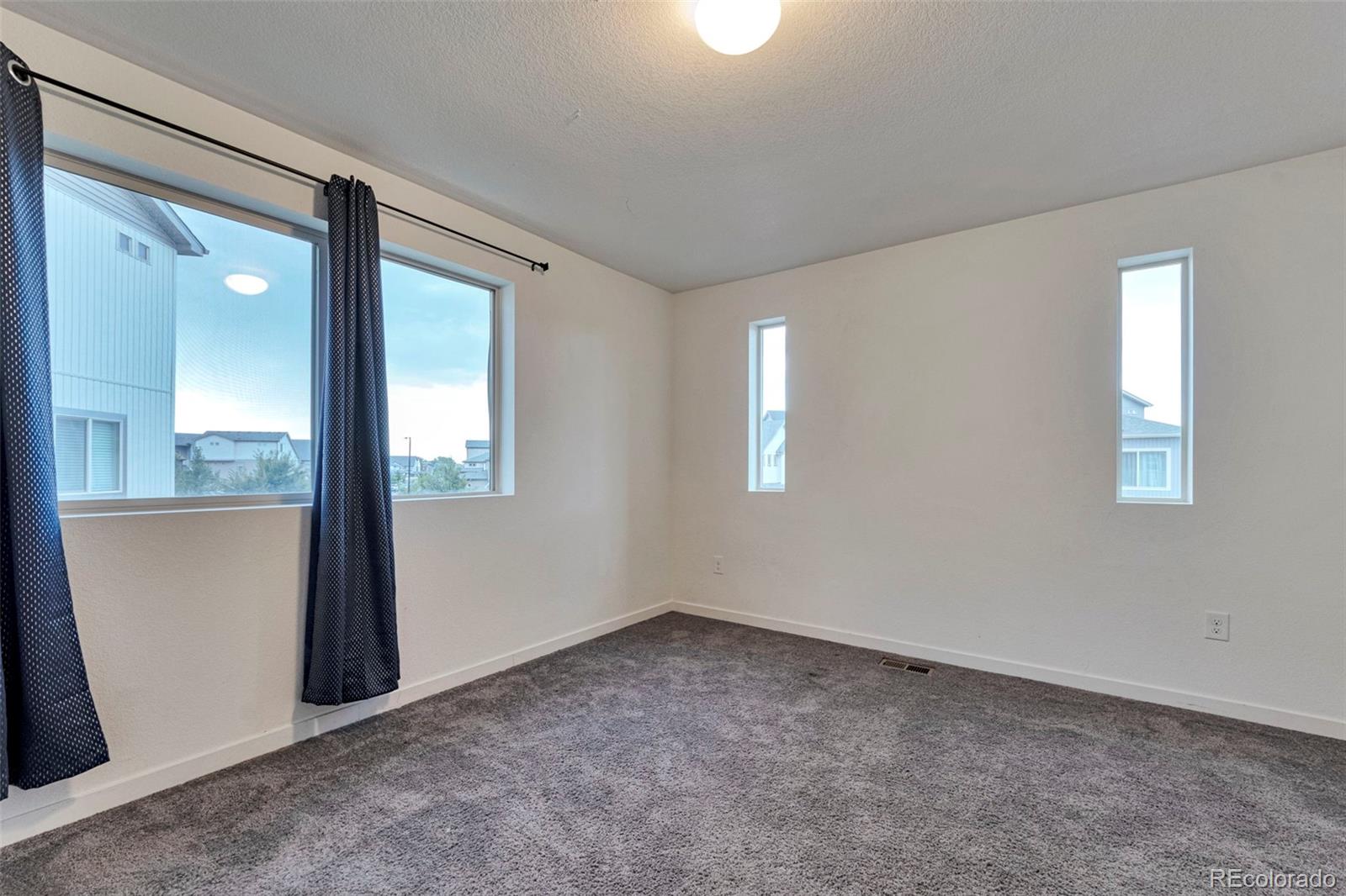 MLS Image #14 for 5445  danube street,denver, Colorado