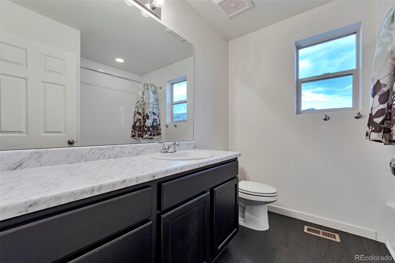 MLS Image #17 for 5445  danube street,denver, Colorado