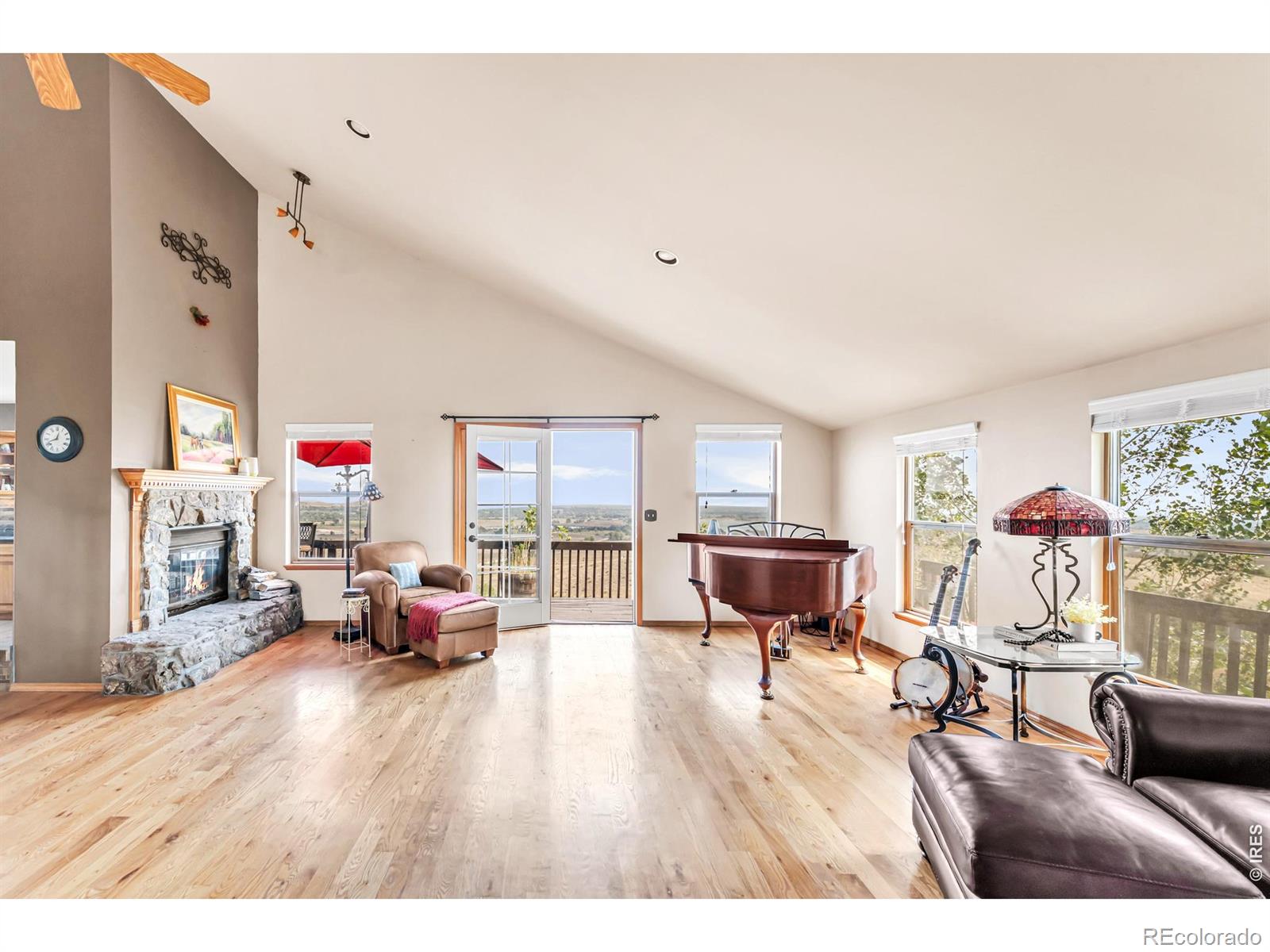 MLS Image #7 for 11730  pointe view drive,longmont, Colorado
