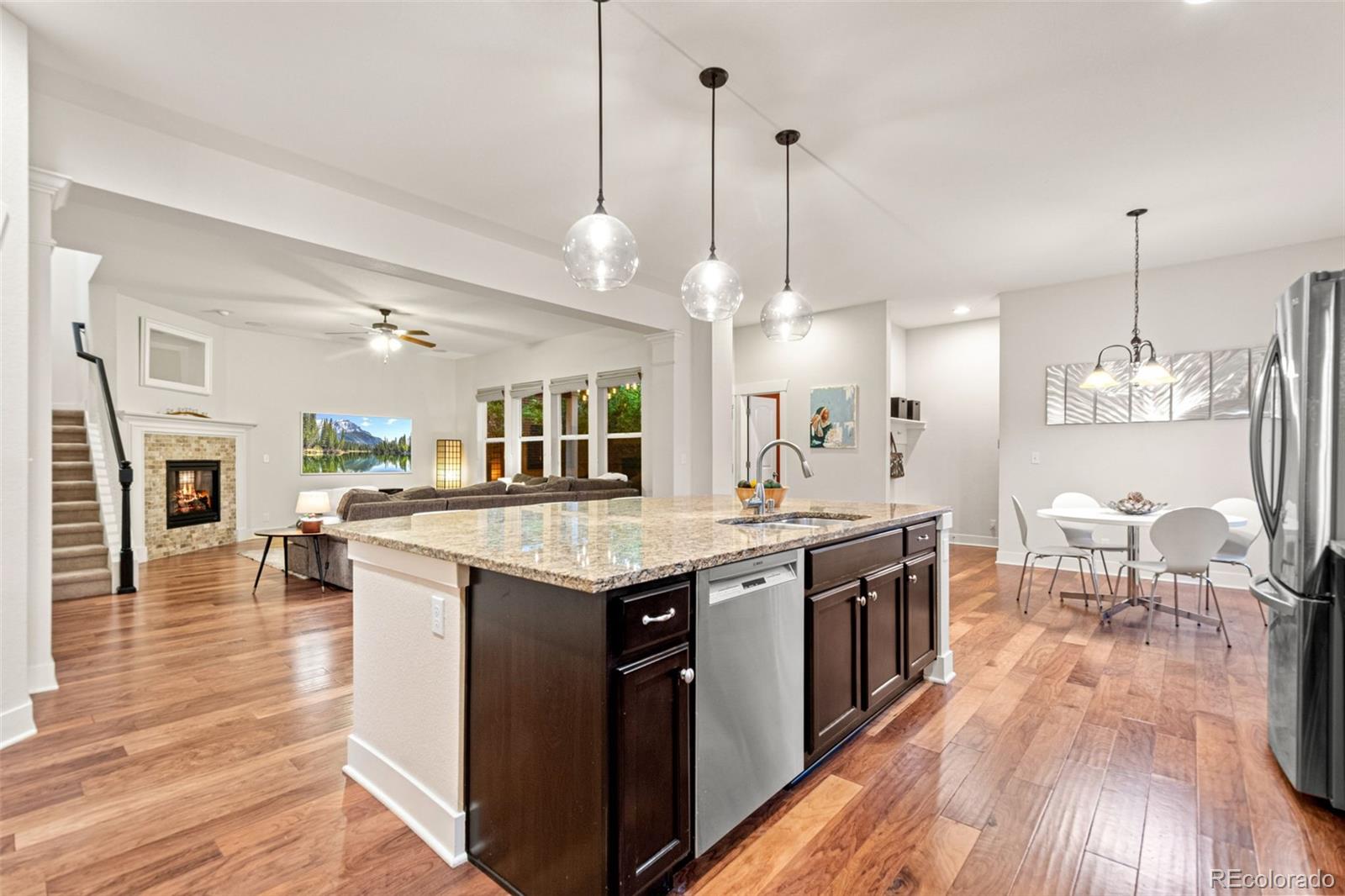 MLS Image #16 for 876  ulster way,denver, Colorado