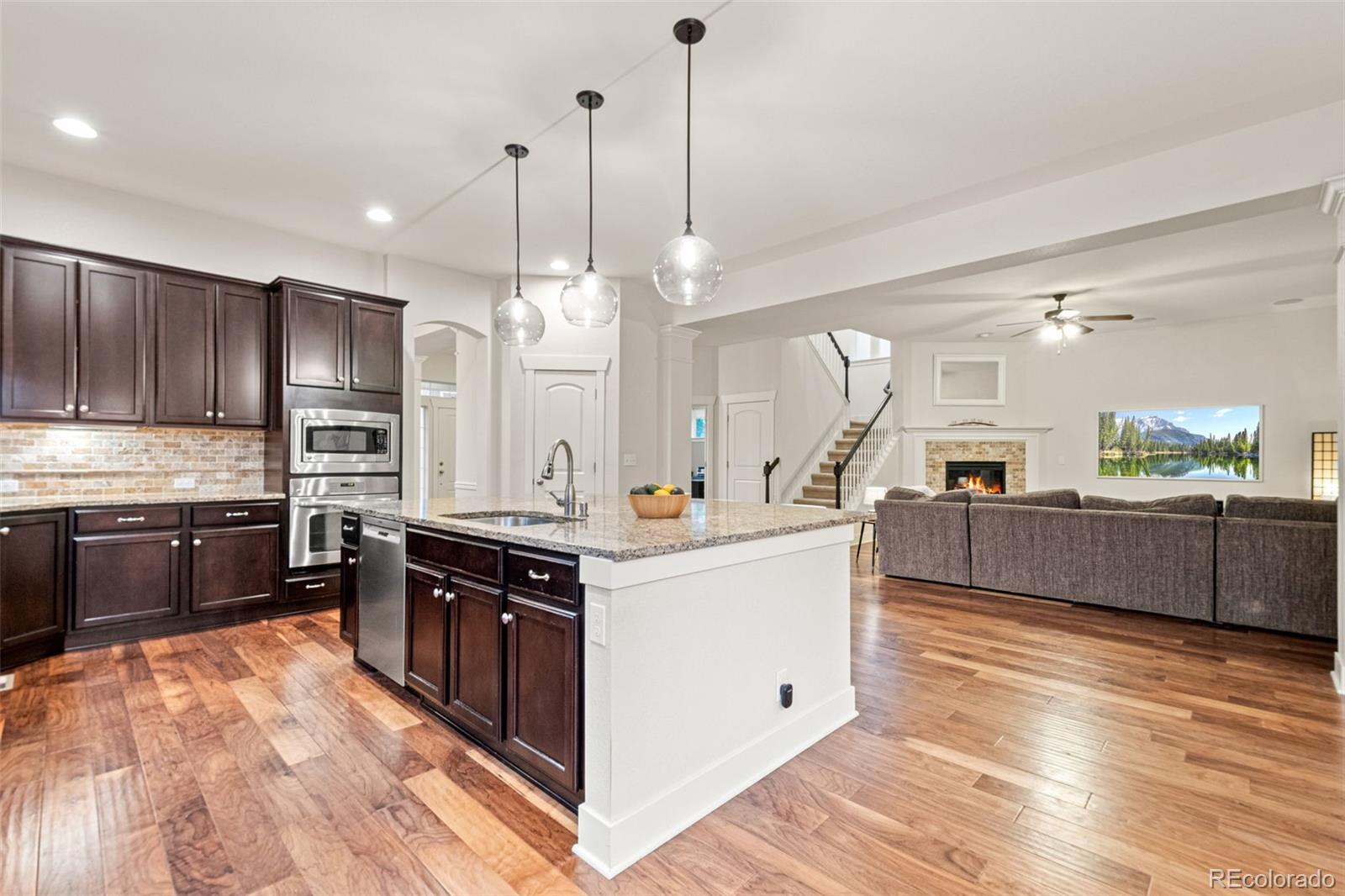 MLS Image #17 for 876  ulster way,denver, Colorado