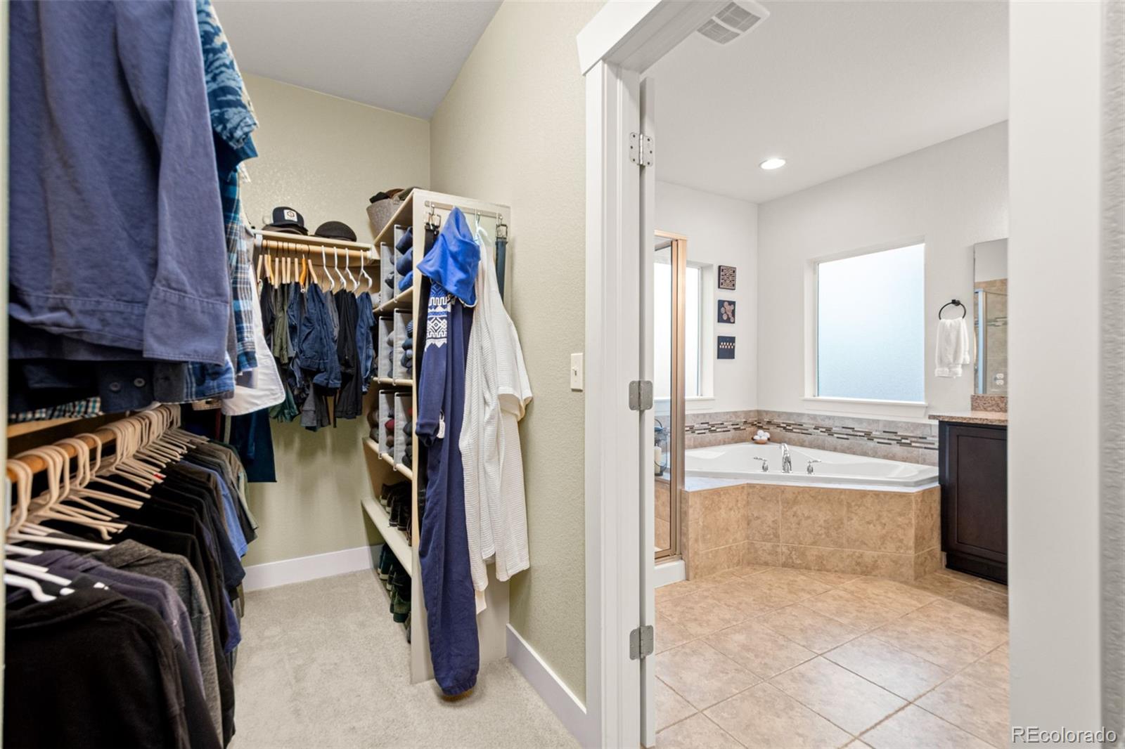 MLS Image #32 for 876  ulster way,denver, Colorado