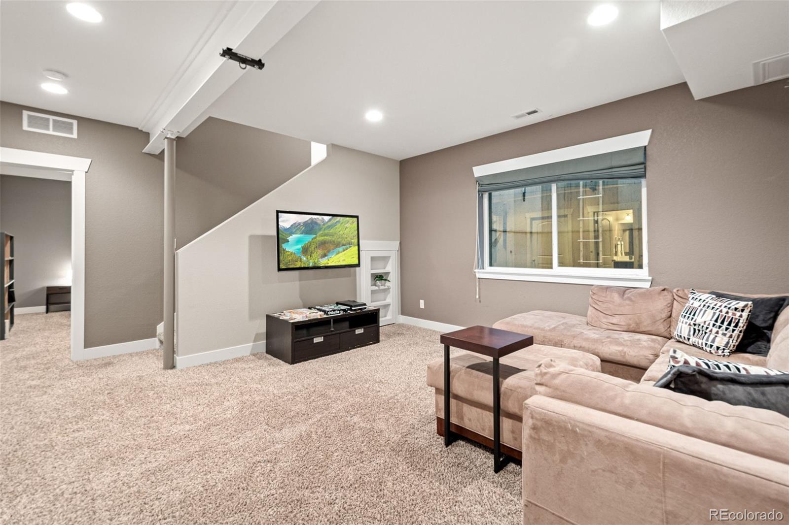 MLS Image #38 for 876  ulster way,denver, Colorado