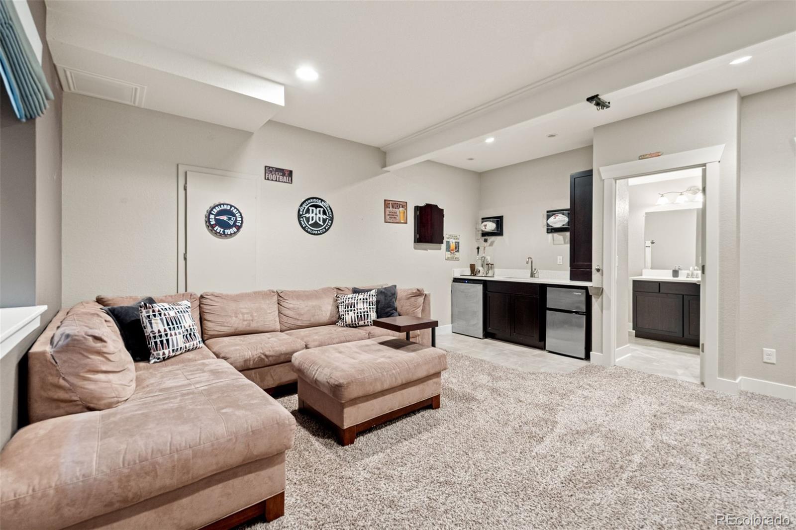 MLS Image #40 for 876  ulster way,denver, Colorado