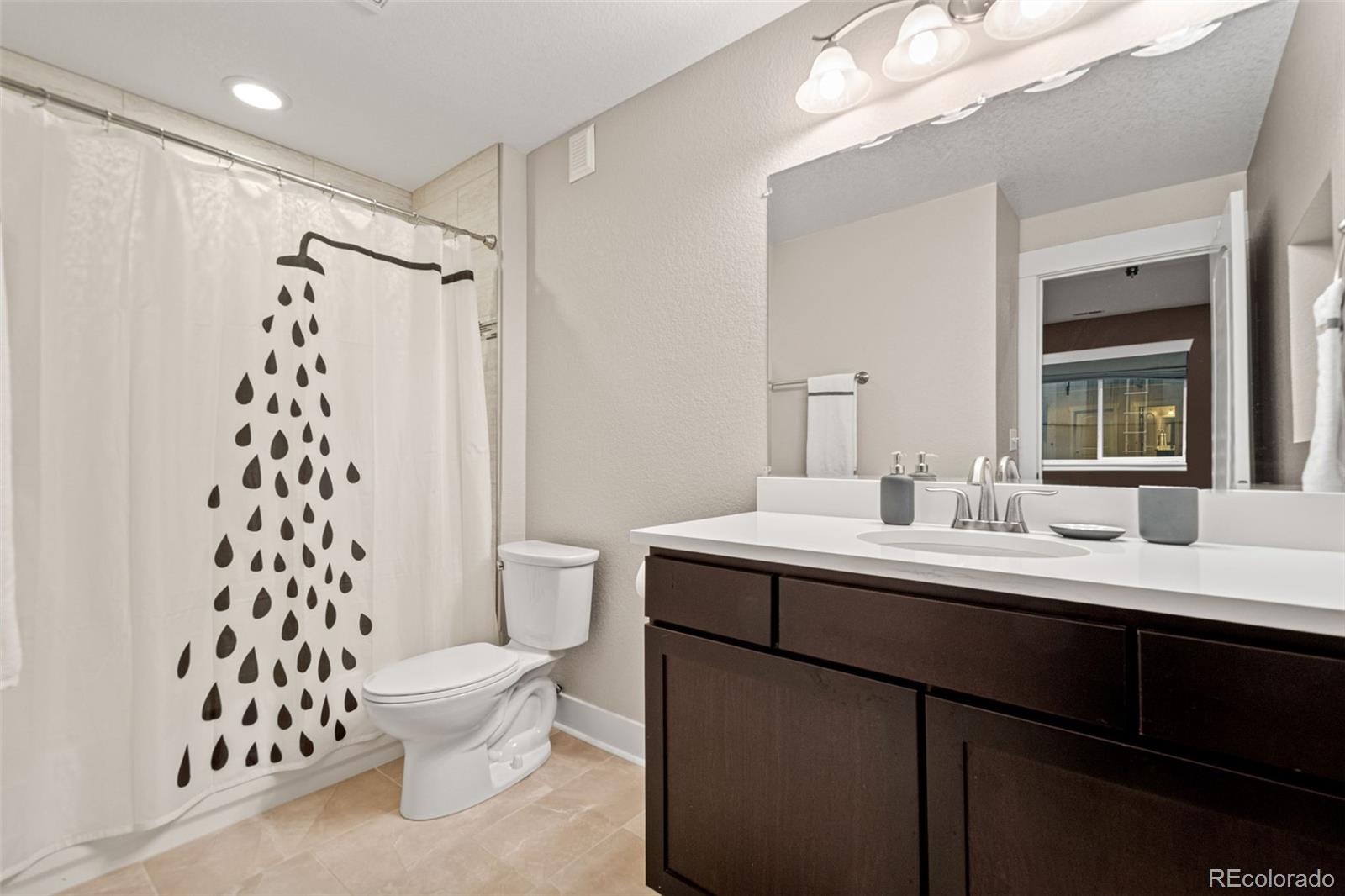 MLS Image #43 for 876  ulster way,denver, Colorado