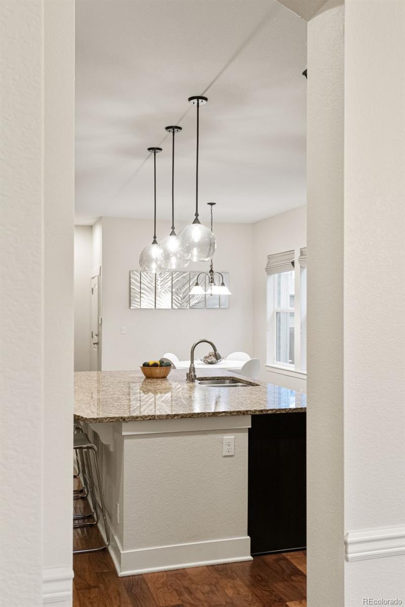 MLS Image #7 for 876  ulster way,denver, Colorado