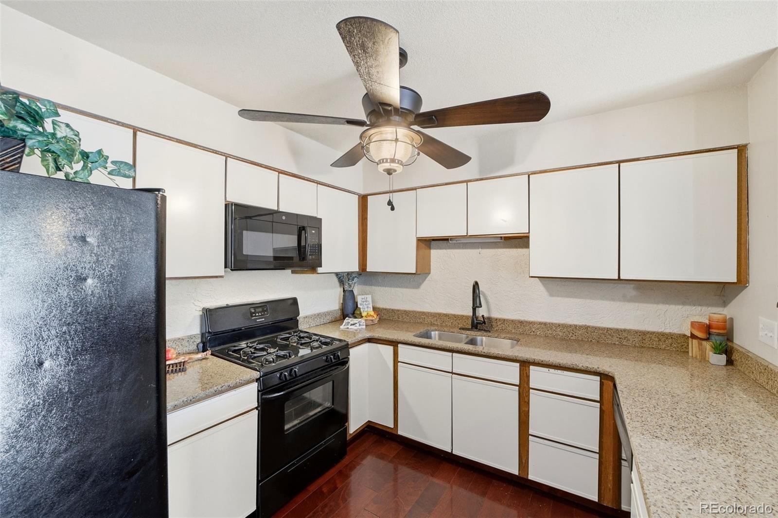 MLS Image #10 for 526  superior street,colorado springs, Colorado