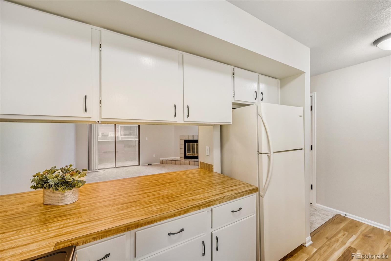 MLS Image #5 for 6815 w 84th way,arvada, Colorado