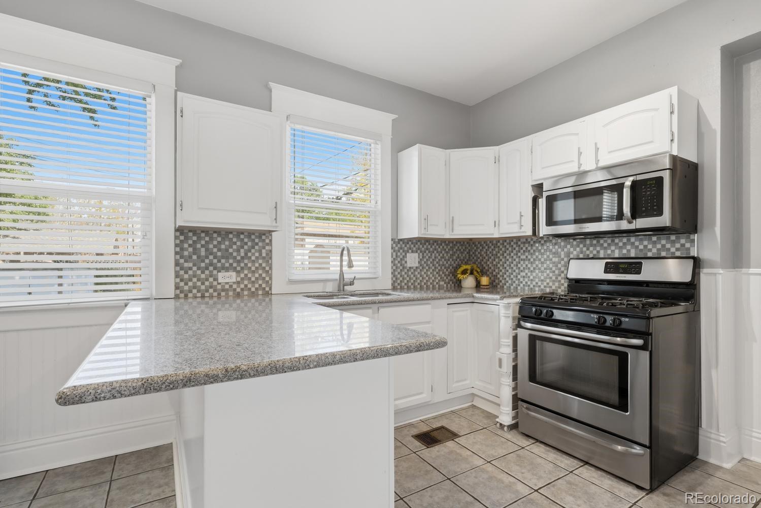 MLS Image #11 for 3223  grove street,denver, Colorado