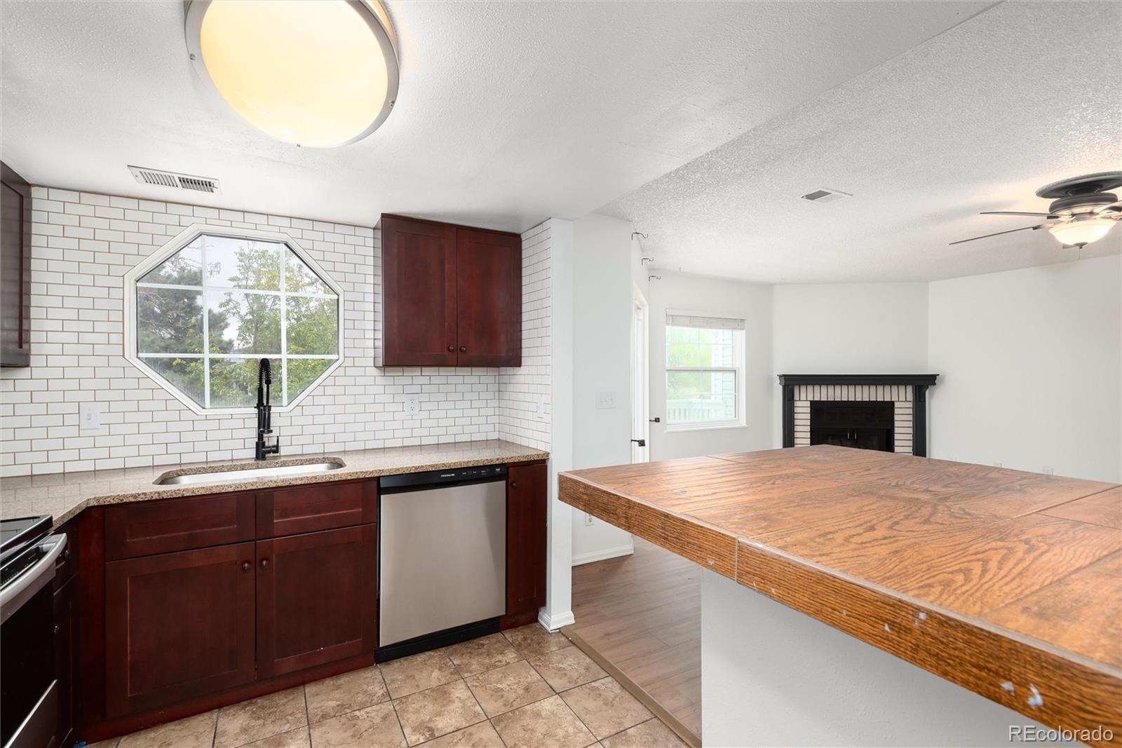 MLS Image #8 for 12513 e pacific circle,aurora, Colorado