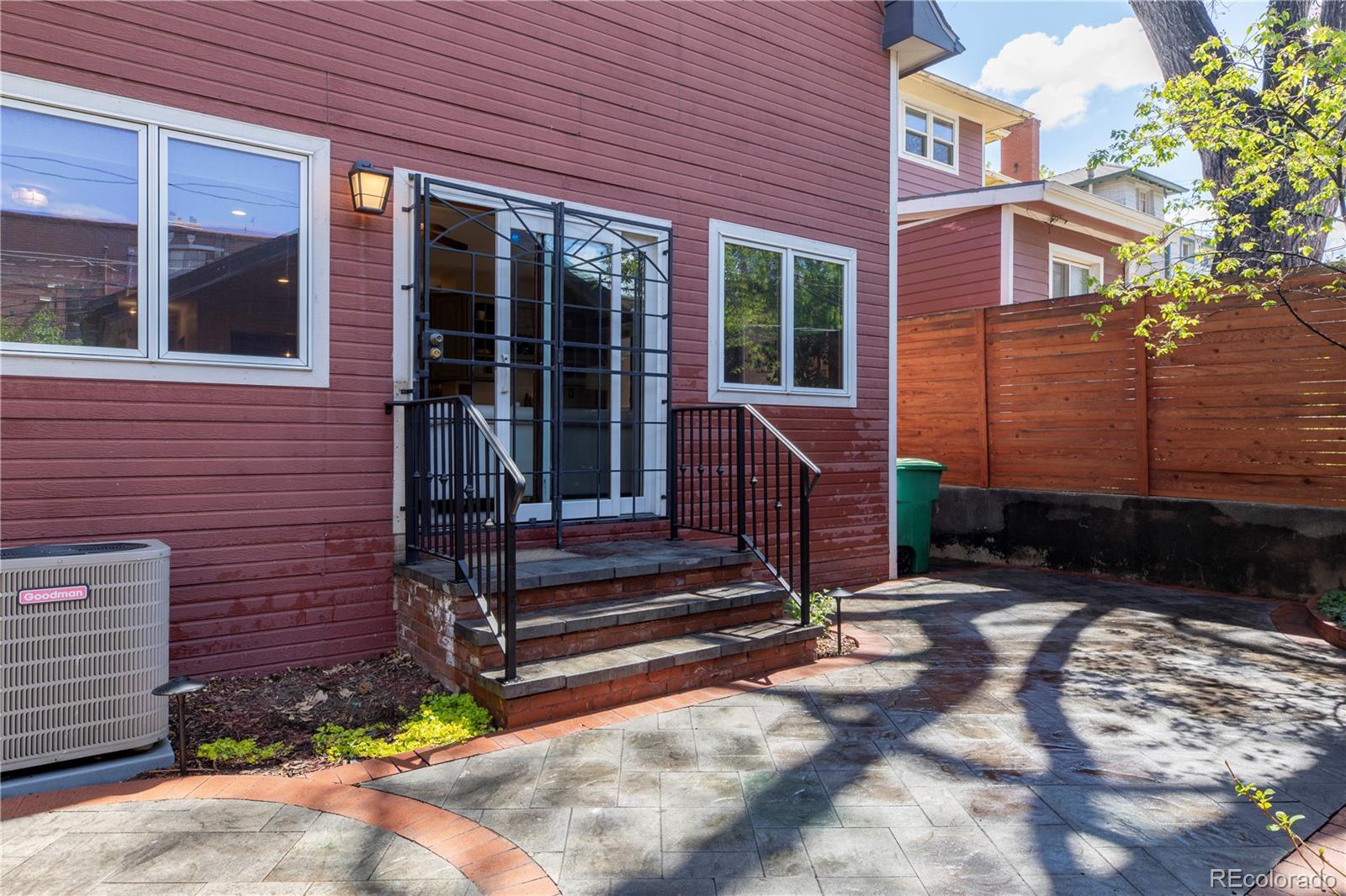 MLS Image #24 for 1361  elizabeth street,denver, Colorado